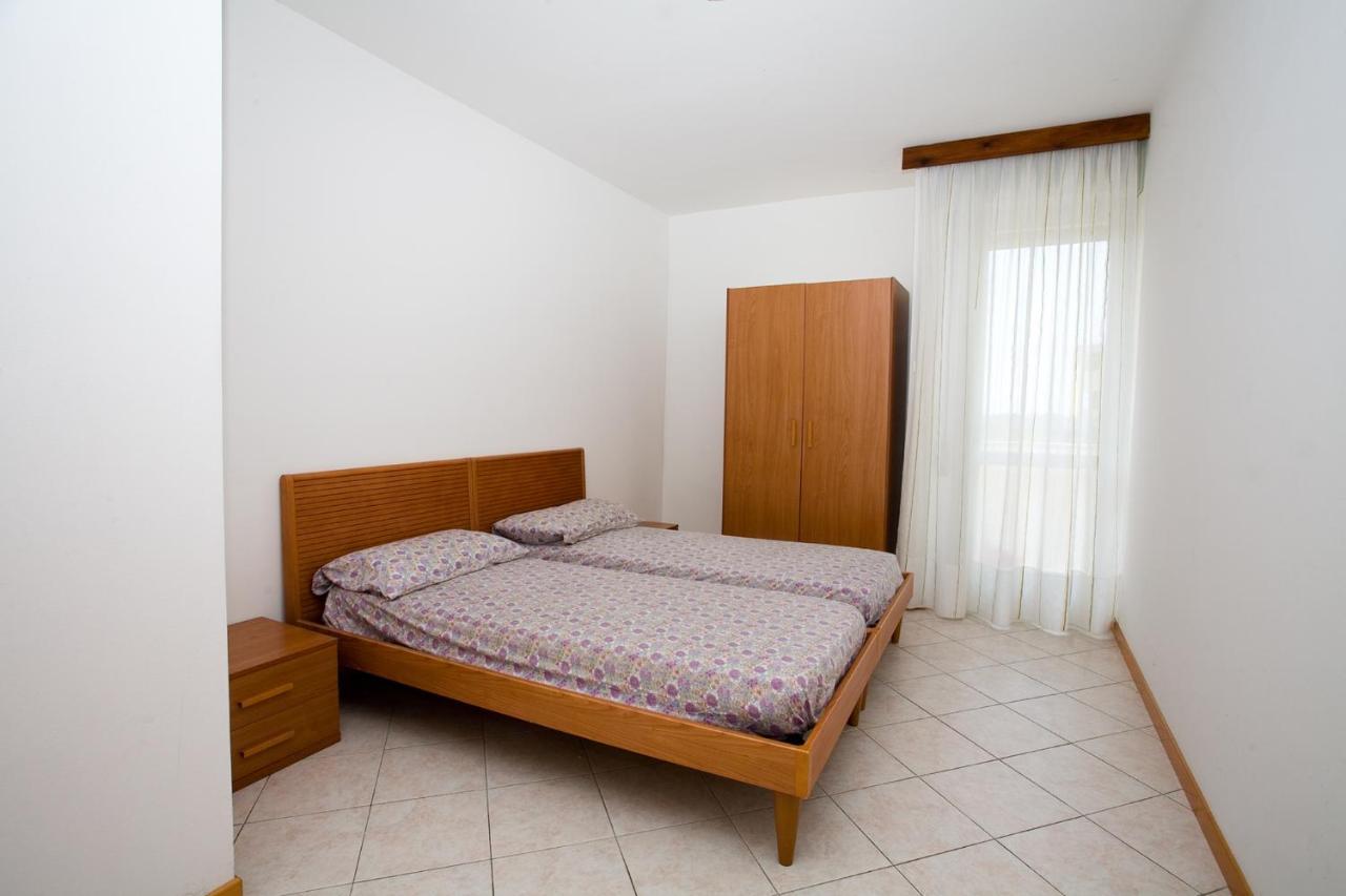 Sanian Villa Бибионе Екстериор снимка