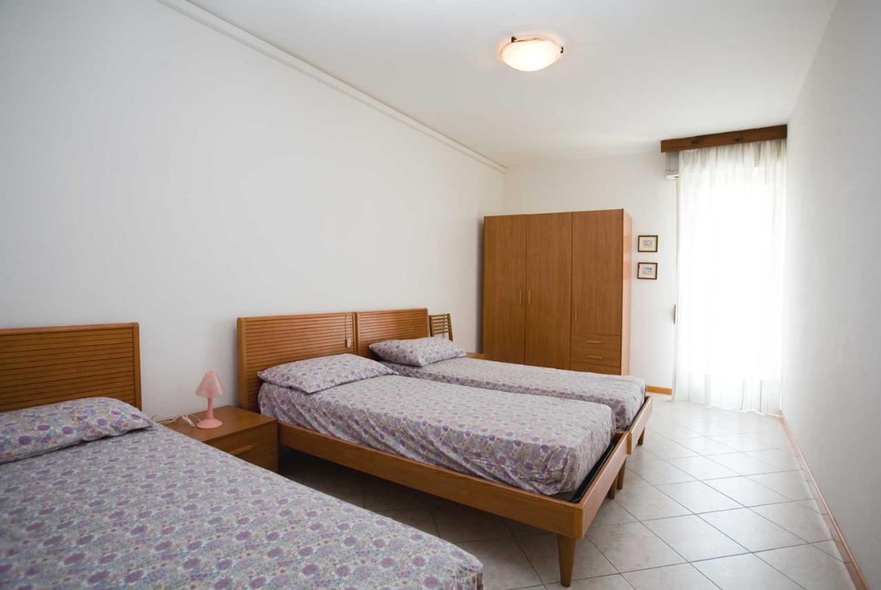 Sanian Villa Бибионе Екстериор снимка